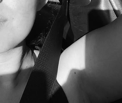 Portrait detail of Naomi